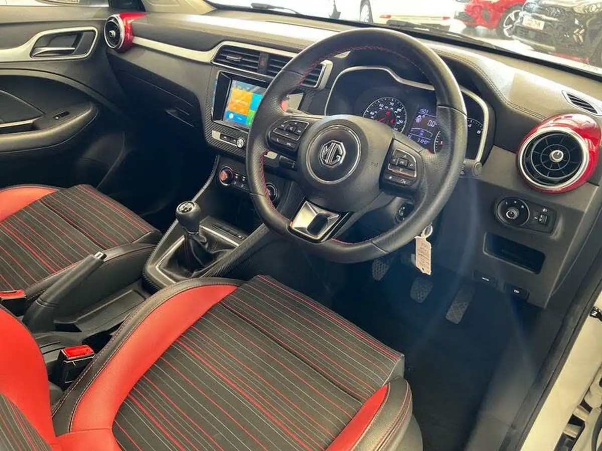 2019-mg-zs-suv-15-vti-tech-limited-edition-106ps-big-2