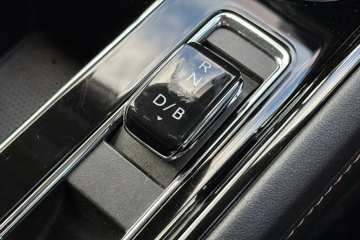 2022-skoda-enyaq-e-60-big-11