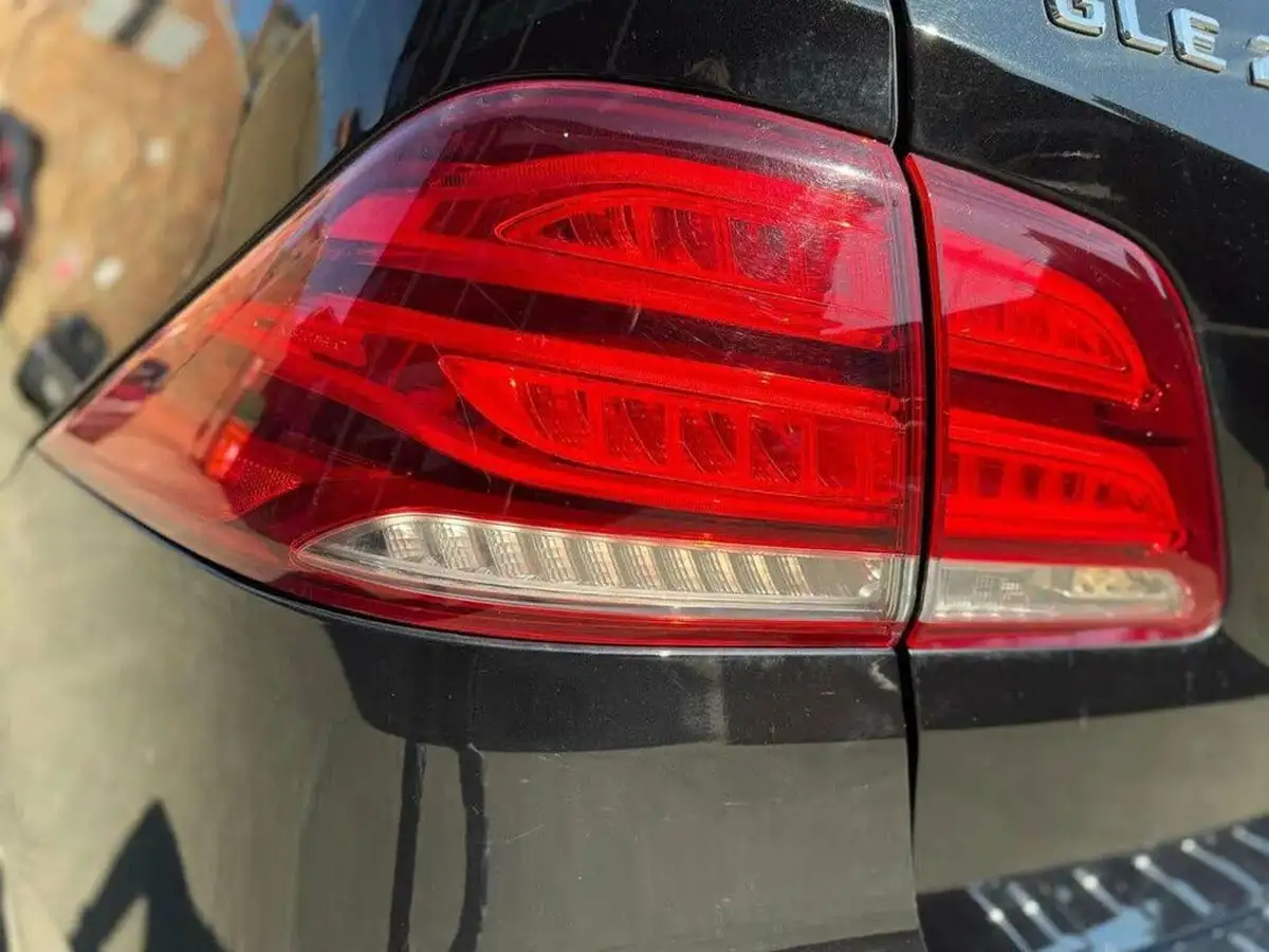 2016-mercedes-benz-gle-class-21d-gle250d-amg-line-premium-big-62