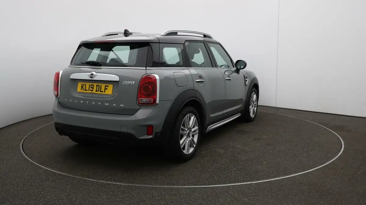 2019-mini-countryman-15-cooper-exclusive-big-49