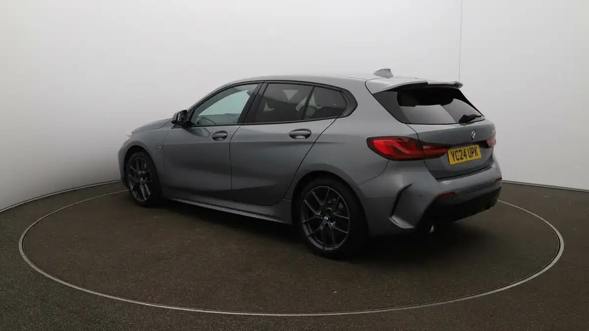 2024-bmw-1-series-15-118i-m-sport-lcp-dct-big-56