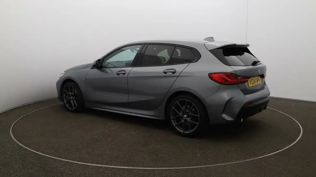 2024-bmw-1-series-15-118i-m-sport-lcp-dct-big-28