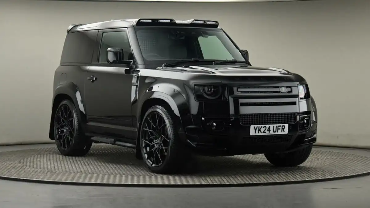 2024-land-rover-90-defender-30-d300-hard-top-x-dynamic-hse-90-big-0