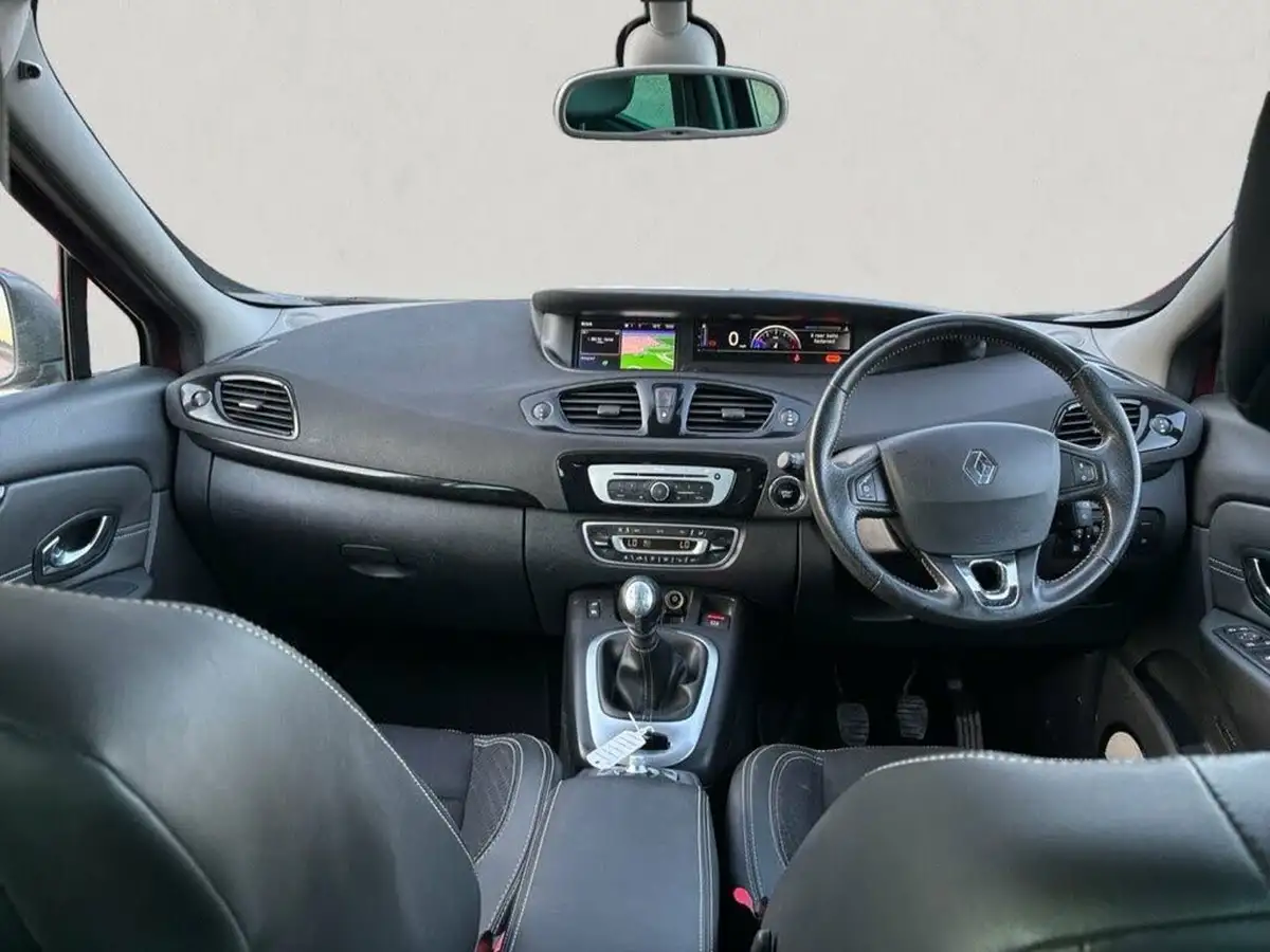 2016-renault-grand-scenic-15dci-dynamique-nav-energy-ss-bose-pack-big-12