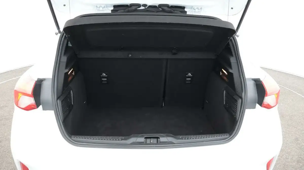2019-ford-focus-10t-st-line-ss-hatchback-big-17