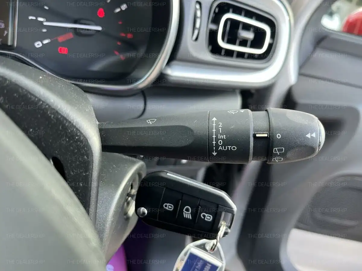 2017-citroen-c3-12-puretech-flair-82ps-big-42
