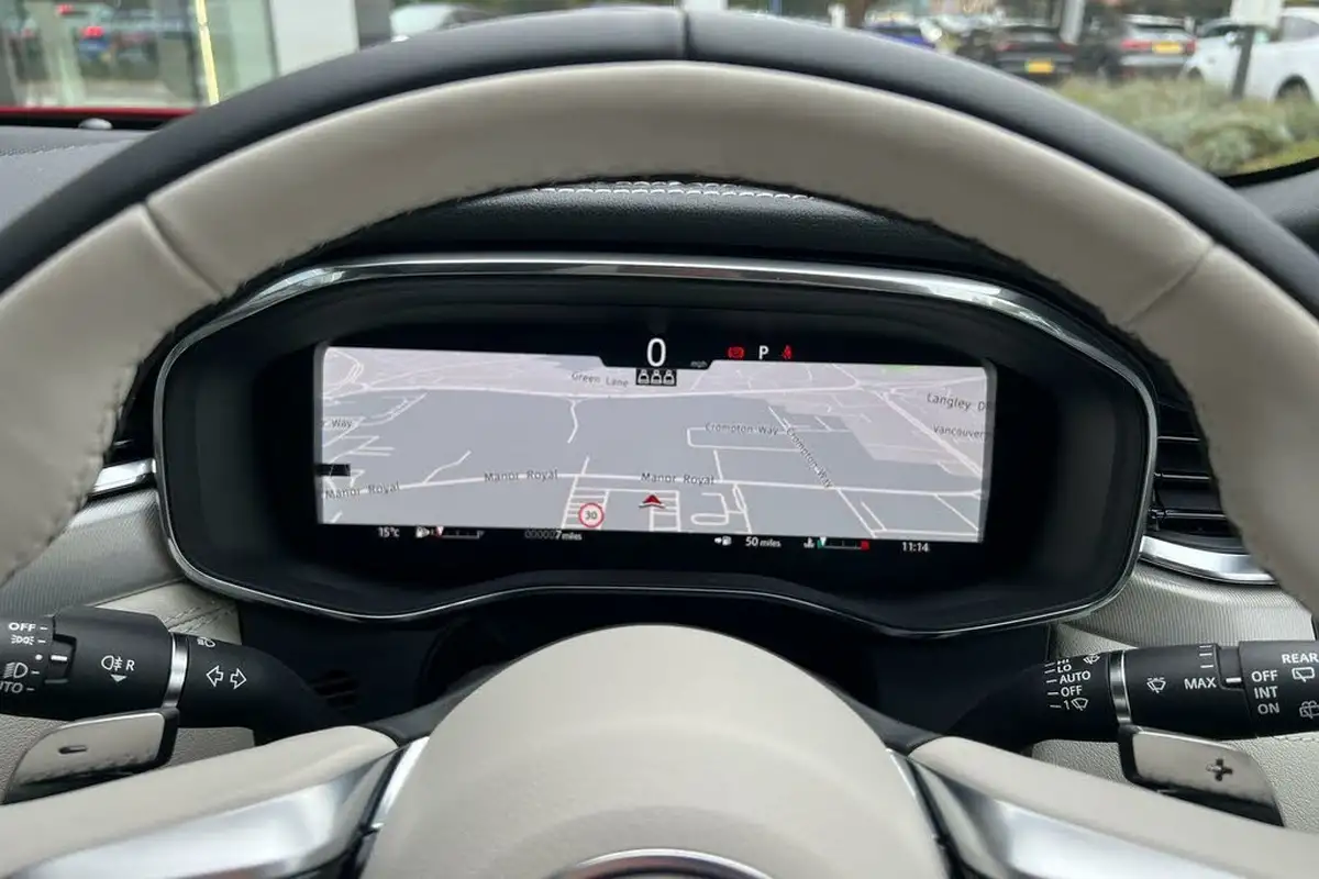 2024-jaguar-f-pace-20-d200-r-dynamic-se-black-90th-anniversary-edition-big-56