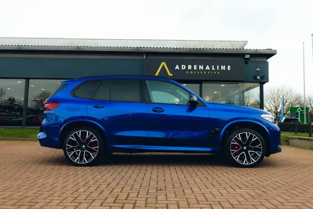 2022-bmw-x5-44-m-competition-big-15