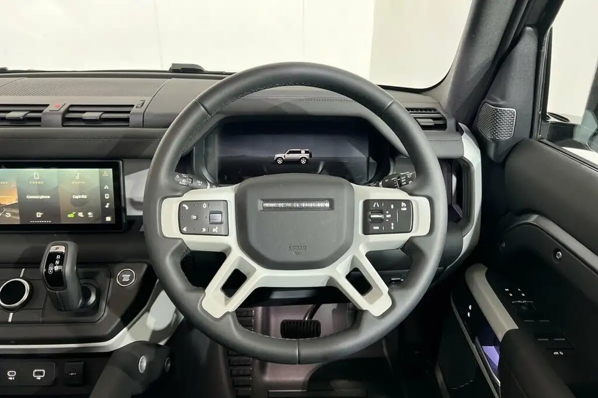 2024-land-rover-110-defender-20-p300-x-dynamic-se-big-22