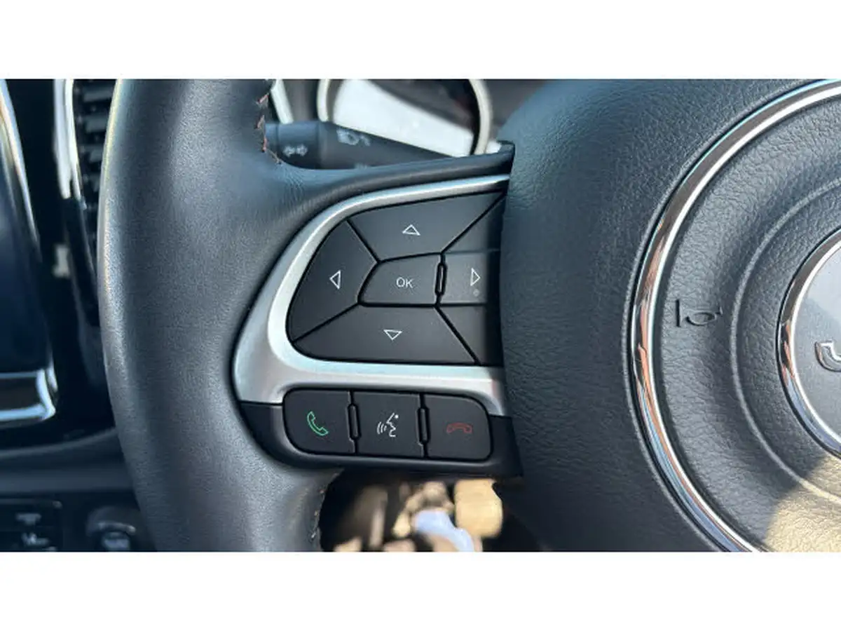 2020-jeep-compass-20multijet-ii-limited-138bhp-big-16