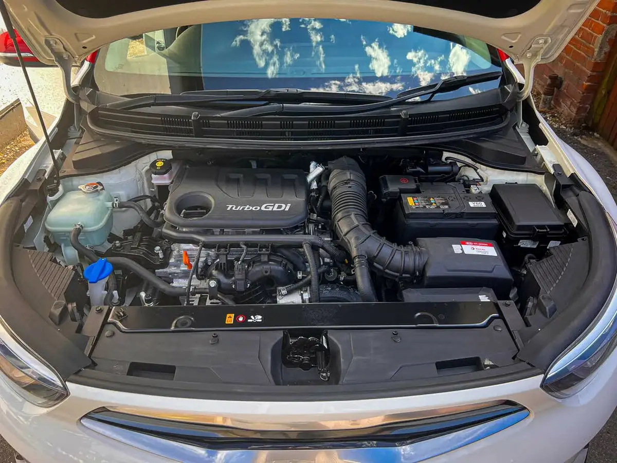 2020-kia-stonic-10-t-gdi-maxx-big-5