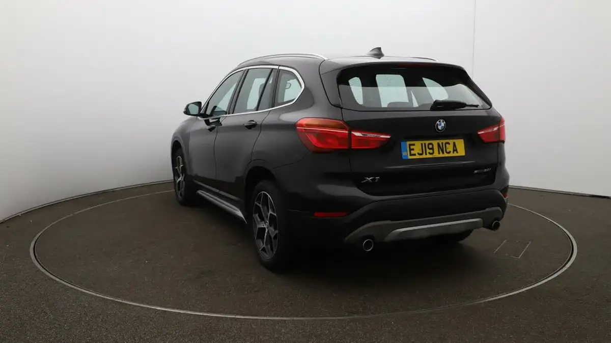 2019-bmw-x1-20-sdrive-20i-xline-sdrive20i-big-53