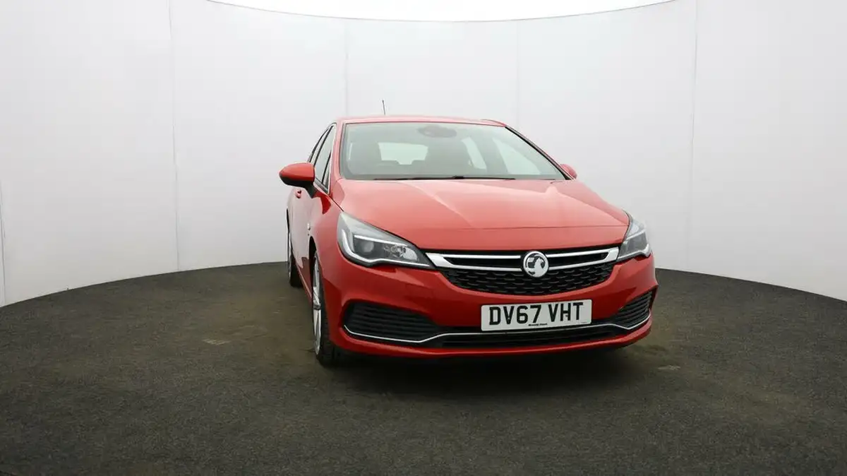 2017-vauxhall-astra-14i-16v-turbo-sri-vx-line-big-36