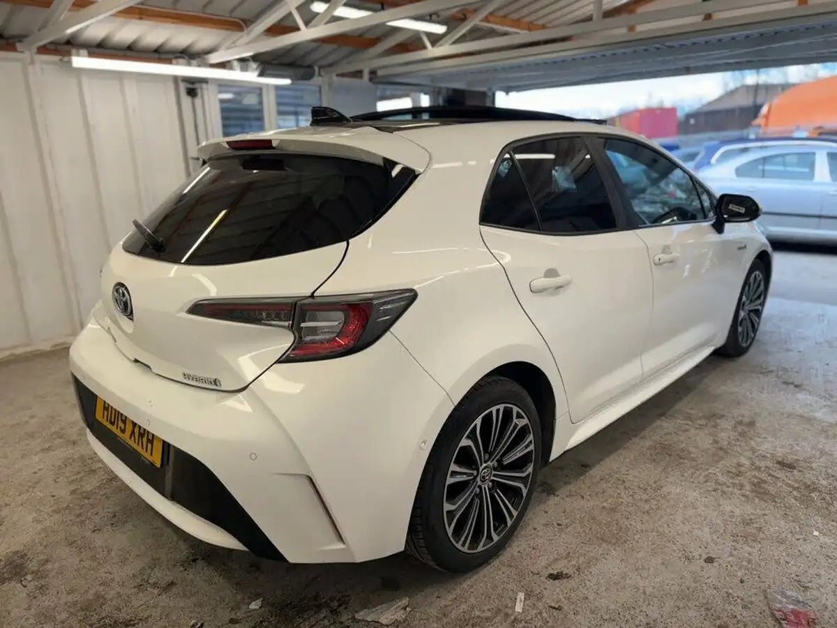 2019-toyota-corolla-18-vvt-i-design-trk-hatchback-5d-big-10