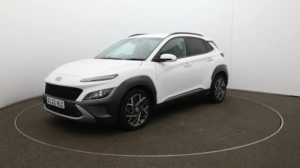 2022-hyundai-kona-16-gdi-premium-big-3