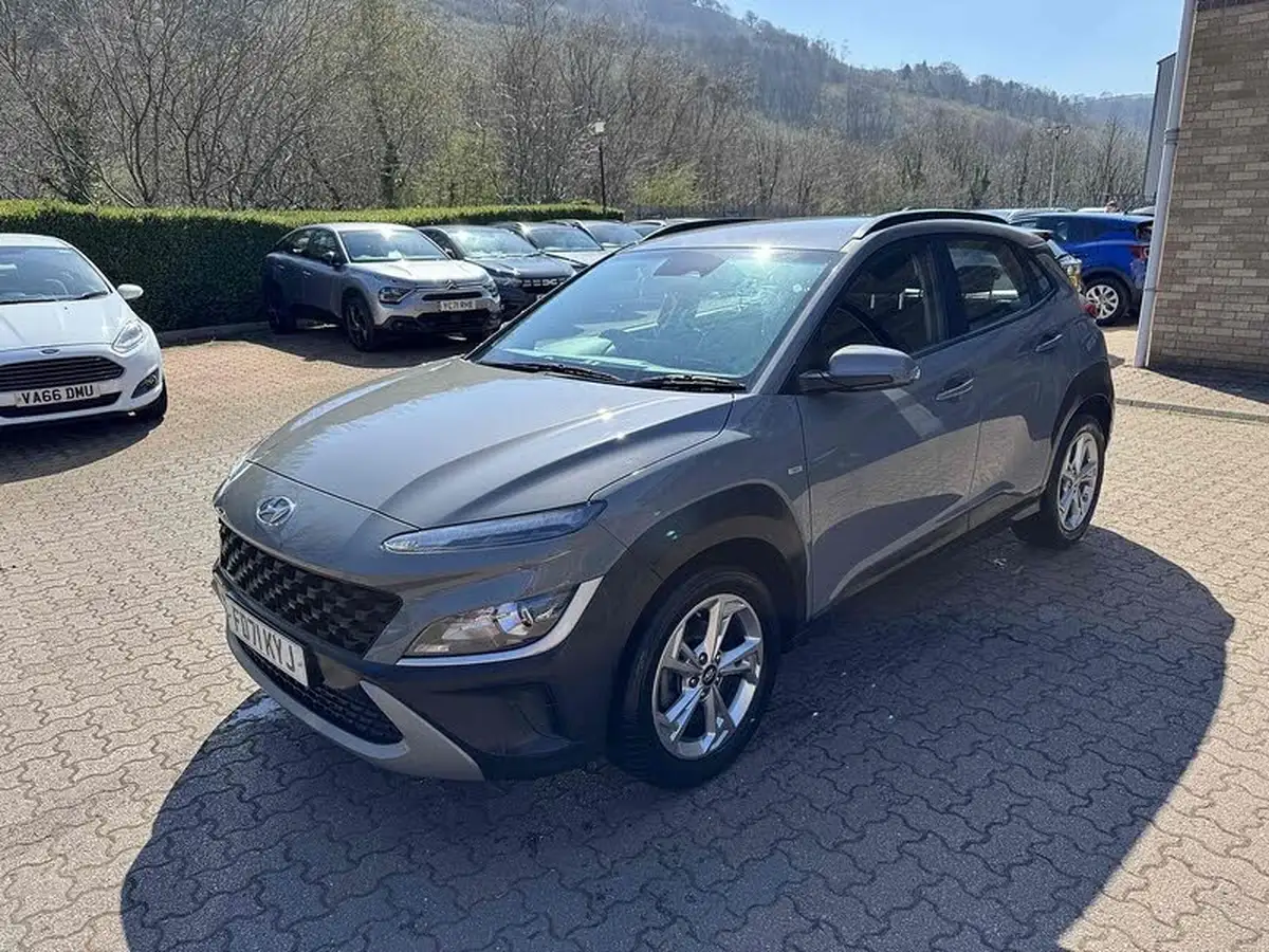 2022-hyundai-kona-10-t-gdi-se-connect-big-5