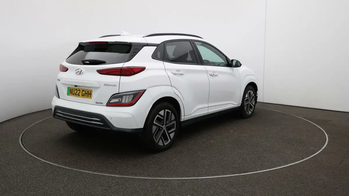 2022-hyundai-kona-e-premium-204ps-64kwh-7kw-obc-big-47