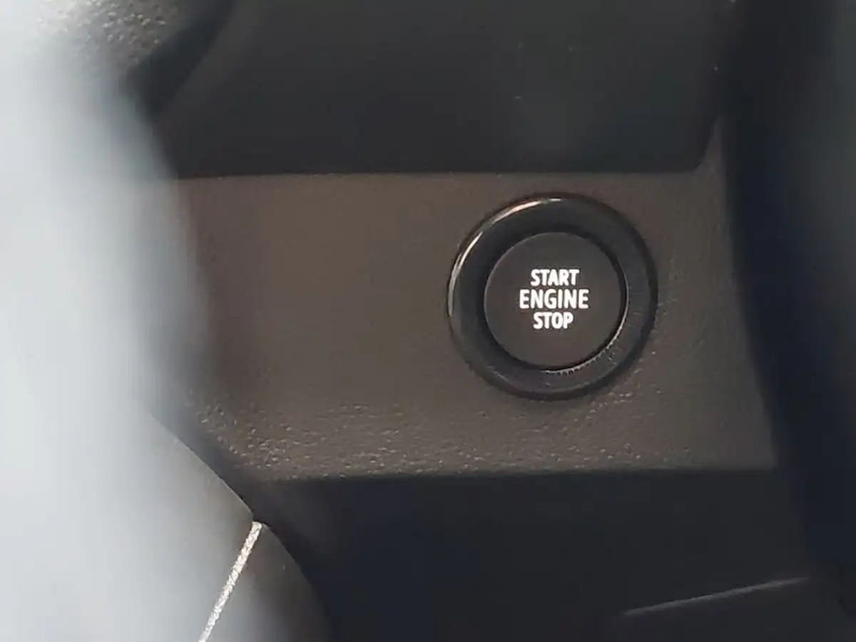 2022-dacia-sandero-stepway-10-tce-comfort-90bhp-auto-big-13