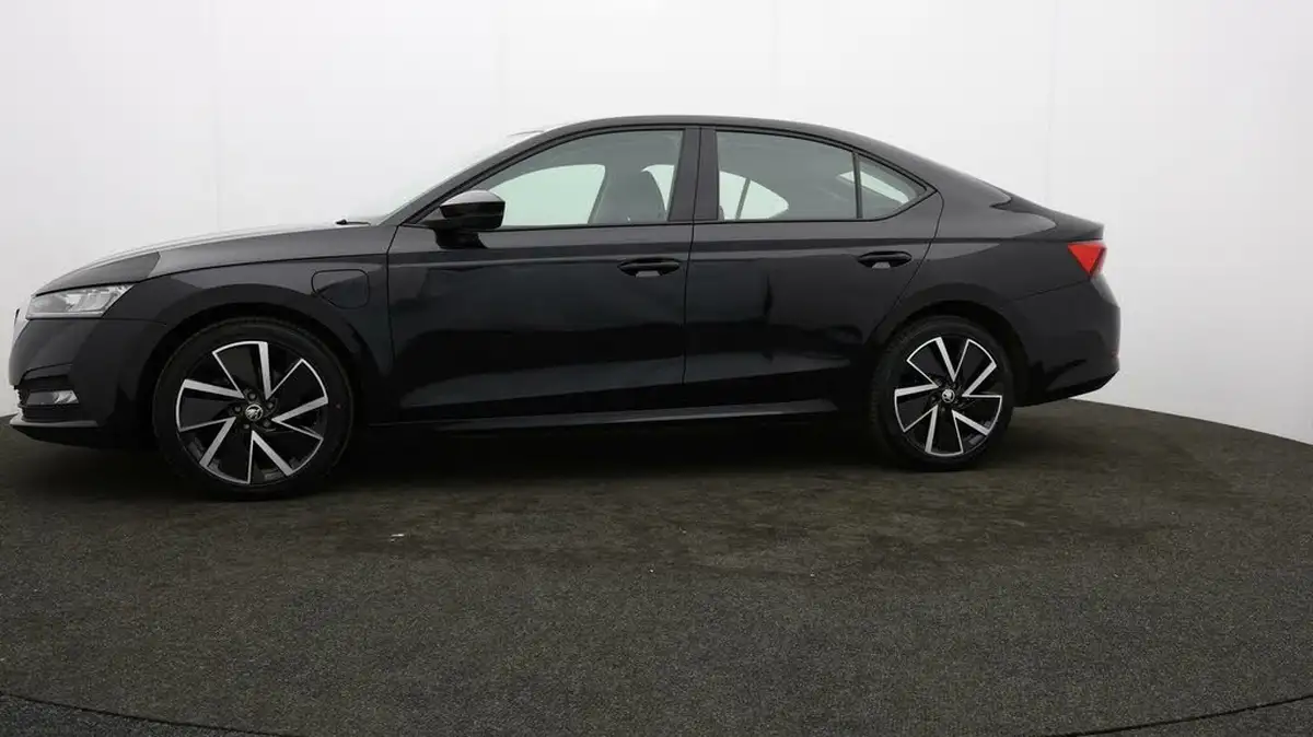 2021-skoda-octavia-14-tsi-se-technology-hatchback-big-55