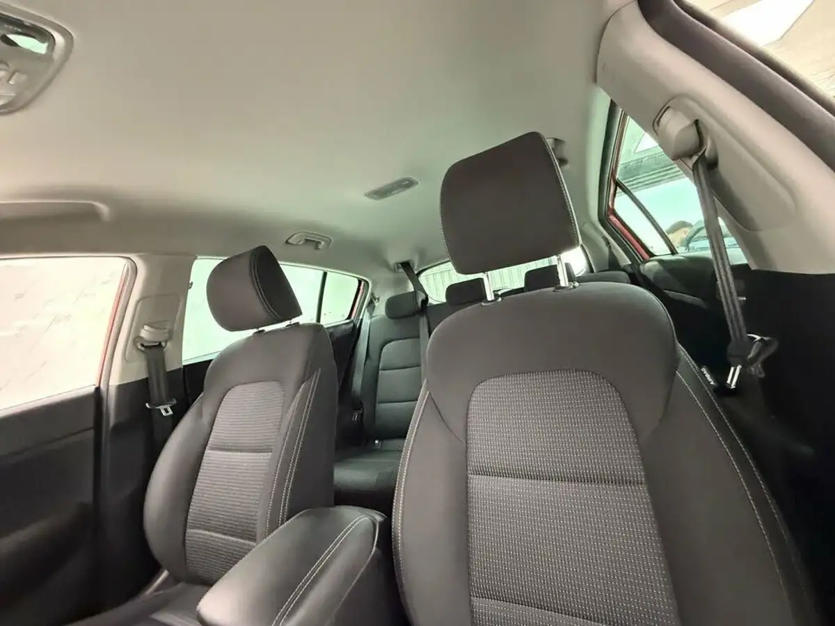 2021-kia-sportage-16-gdi-2-big-12
