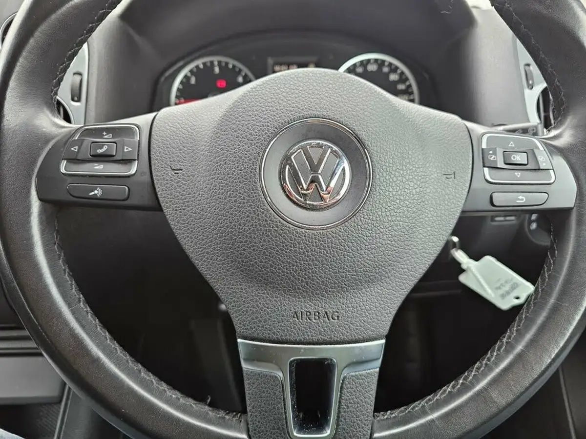 2014-volkswagen-tiguan-20tdi-match-140ps-4motion-bmt-dsg-big-13