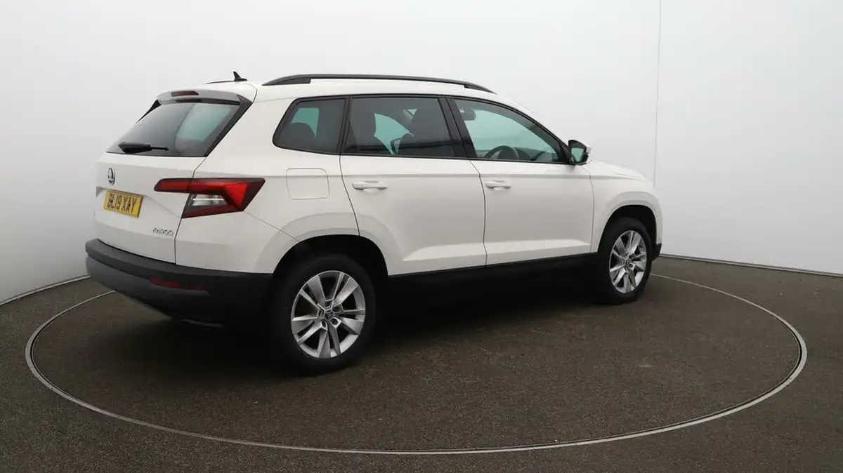 2019-skoda-karoq-16tdi-se-technology-dsg-big-51