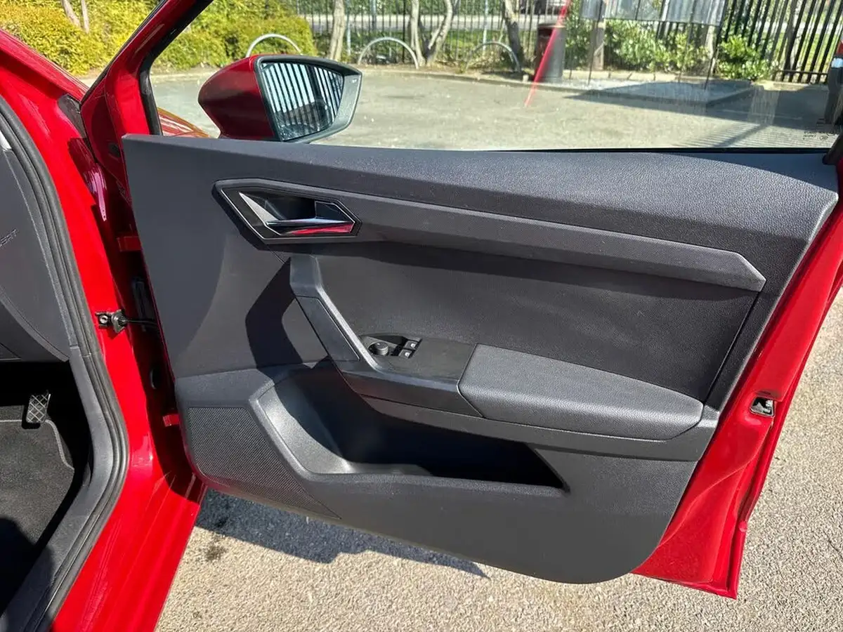 2019-seat-ibiza-10-mpi-se-technology-big-34