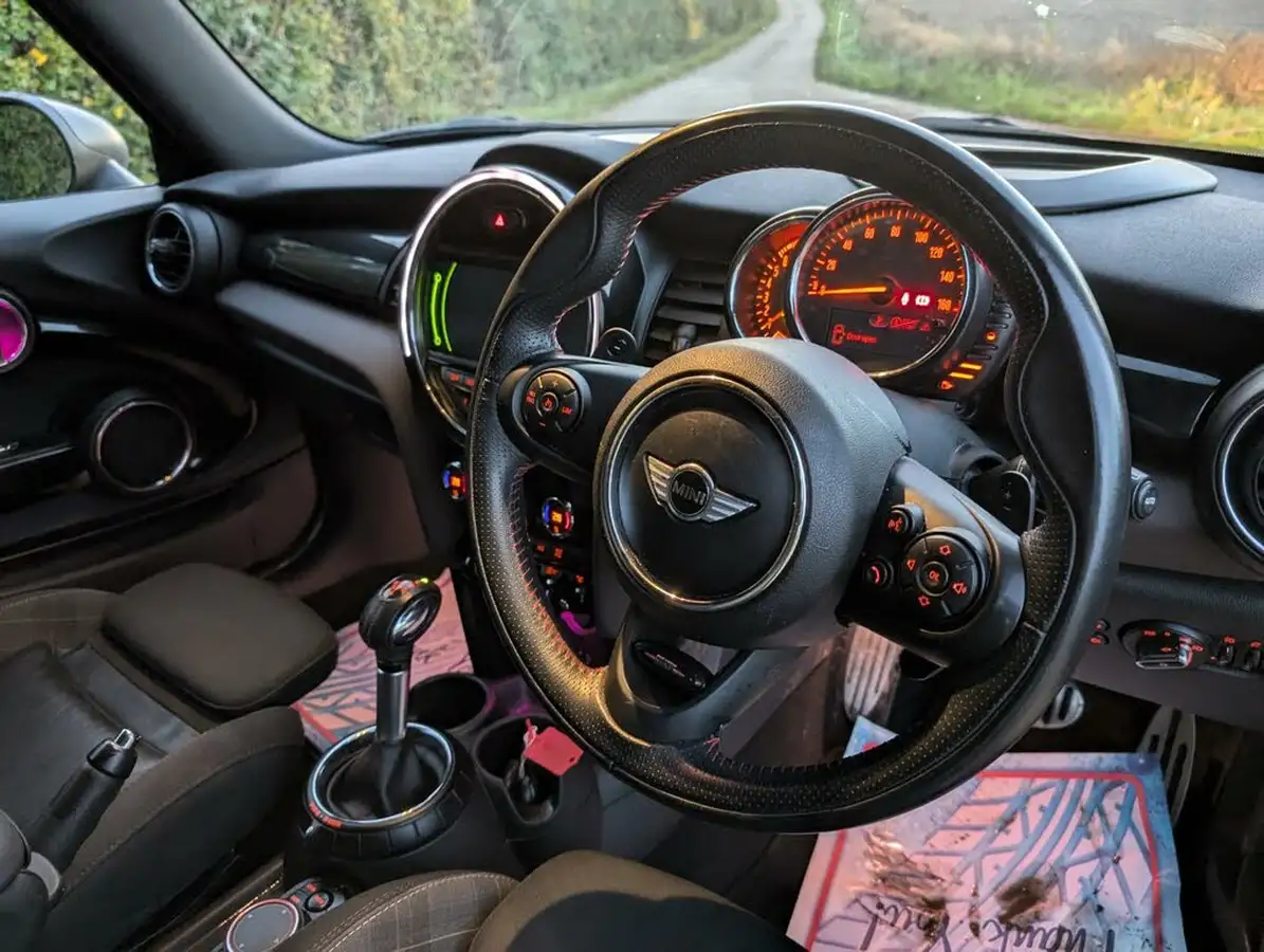 2015-mini-cooper-20-cooper-s-3d-sport-auto-big-17