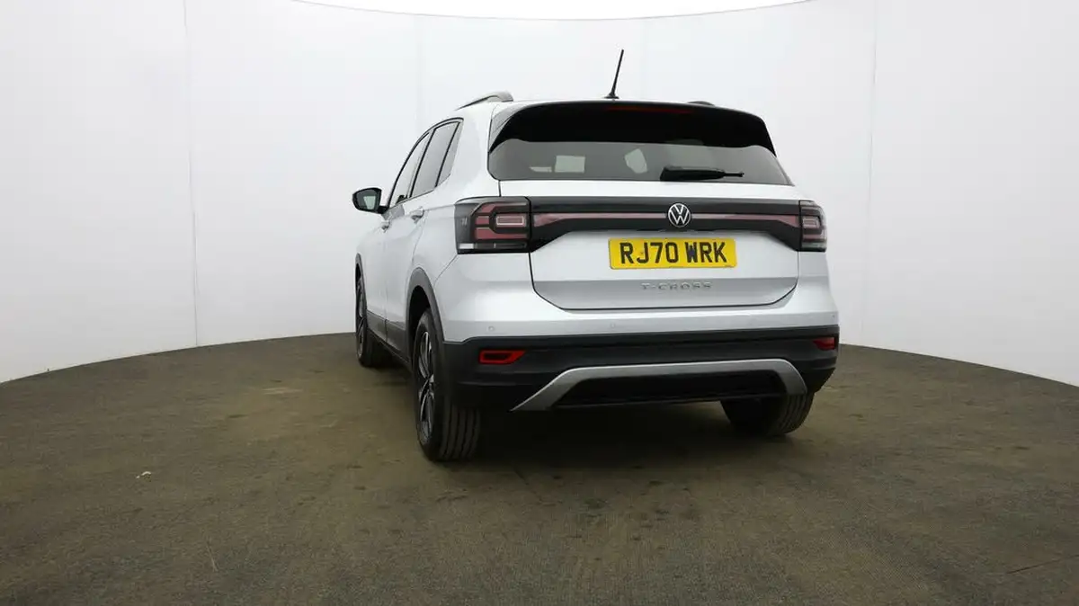 2021-volkswagen-t-cross-10-tsi-united-95ps-big-25