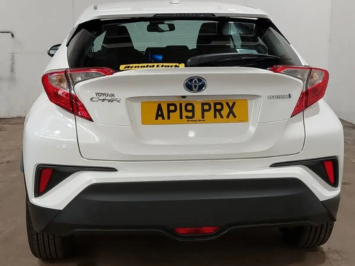 2019-toyota-c-hr-18-vvt-i-icon-big-14