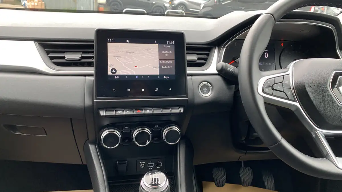 2022-renault-captur-10-tce-iconic-edition-big-9
