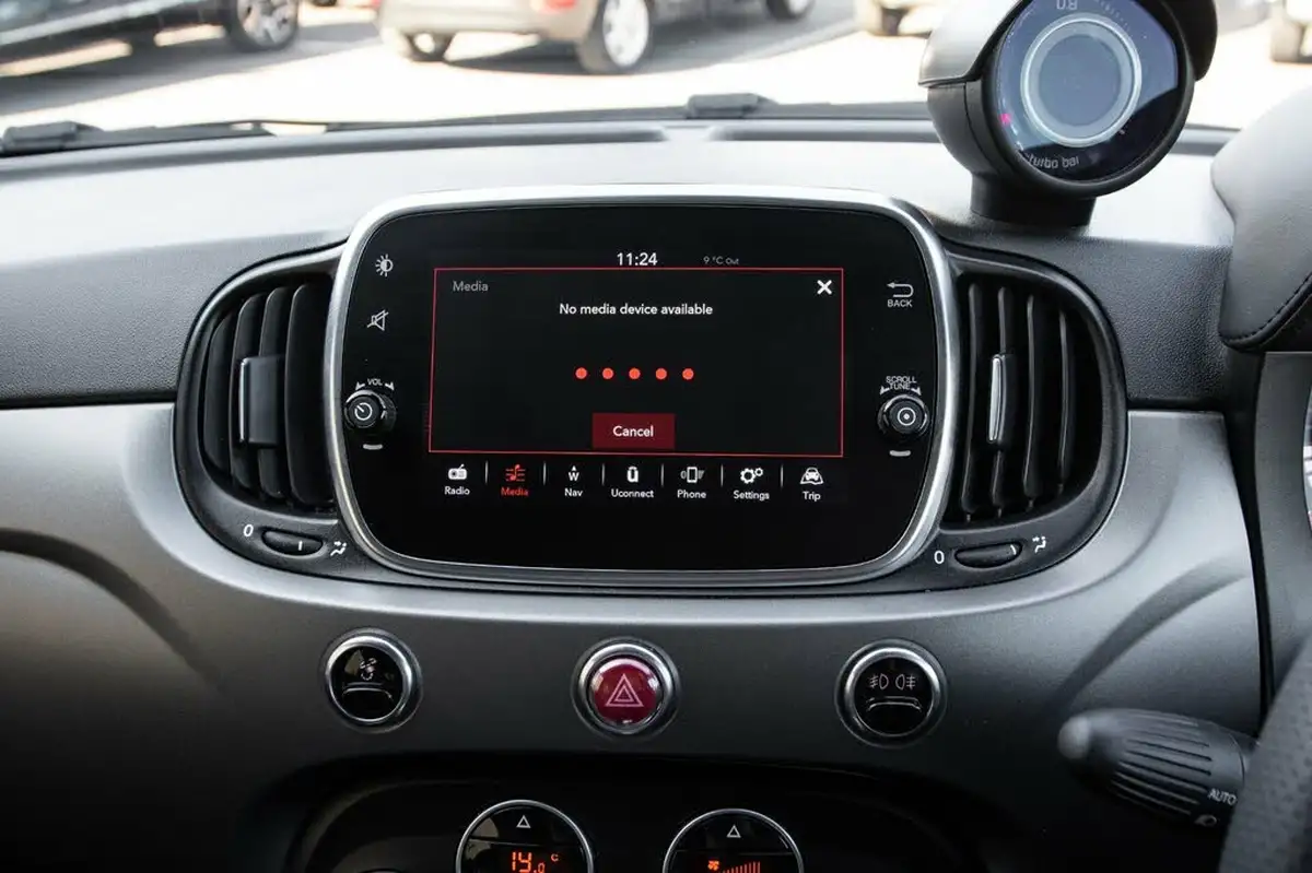 2021-abarth-595-14-tjet-turismo-big-22