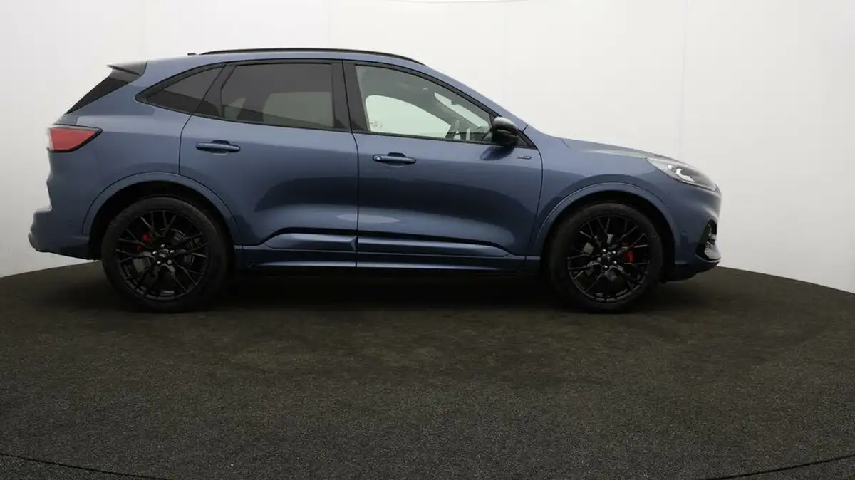 2024-ford-kuga-25t-black-package-edition-190ps-fhev-big-32