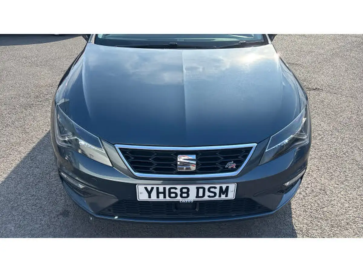 2019-seat-leon-20-tsi-fr-sport-hatchback-big-7