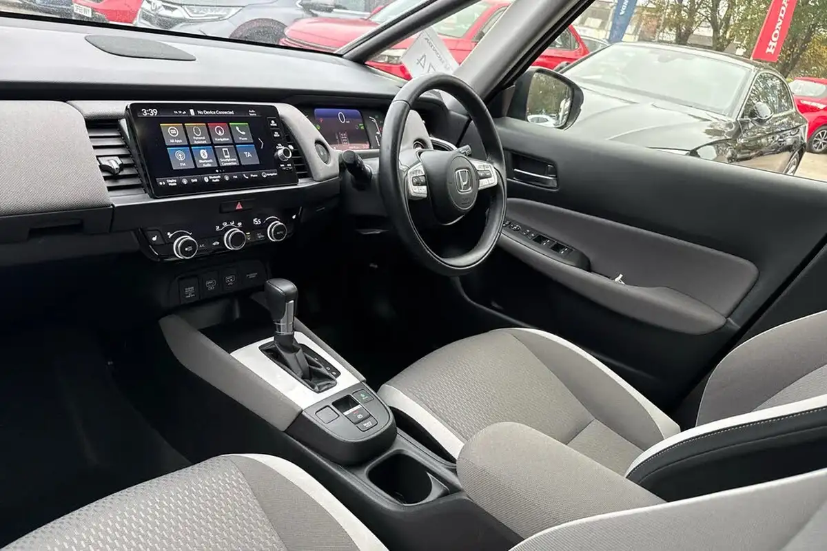 2021-honda-jazz-15-i-mmd-crosstar-ex-107ps-big-25