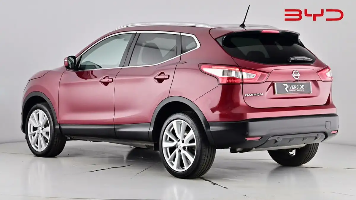 2017-nissan-qashqai-15dci-tekna-big-1