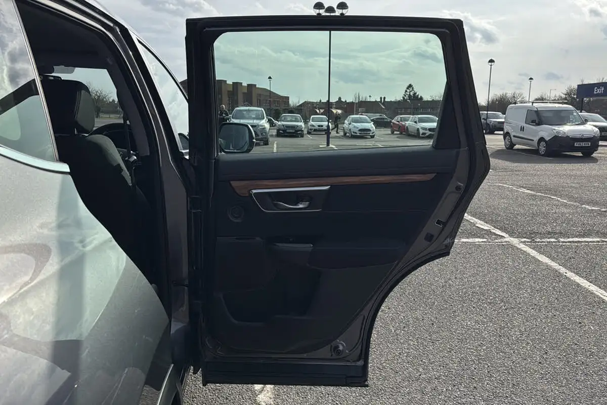 2019-honda-cr-v-15-vtec-turbo-se-173ps-ss-big-26