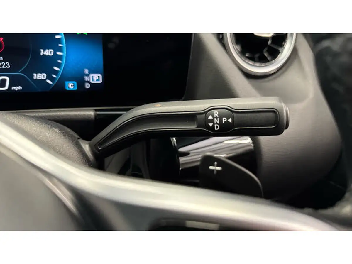 2023-mercedes-benz-gla-class-13-gla-200-sport-executive-station-wagon-big-12