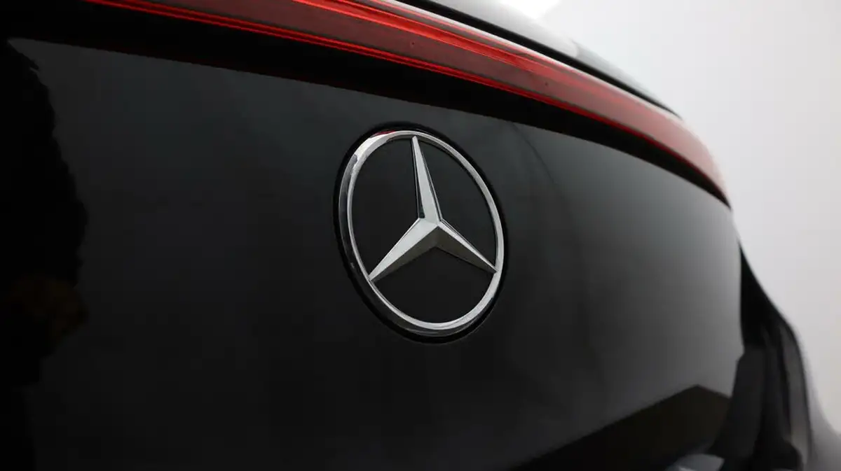 2022-mercedes-benz-eqa-e-eqa-250-sport-big-24