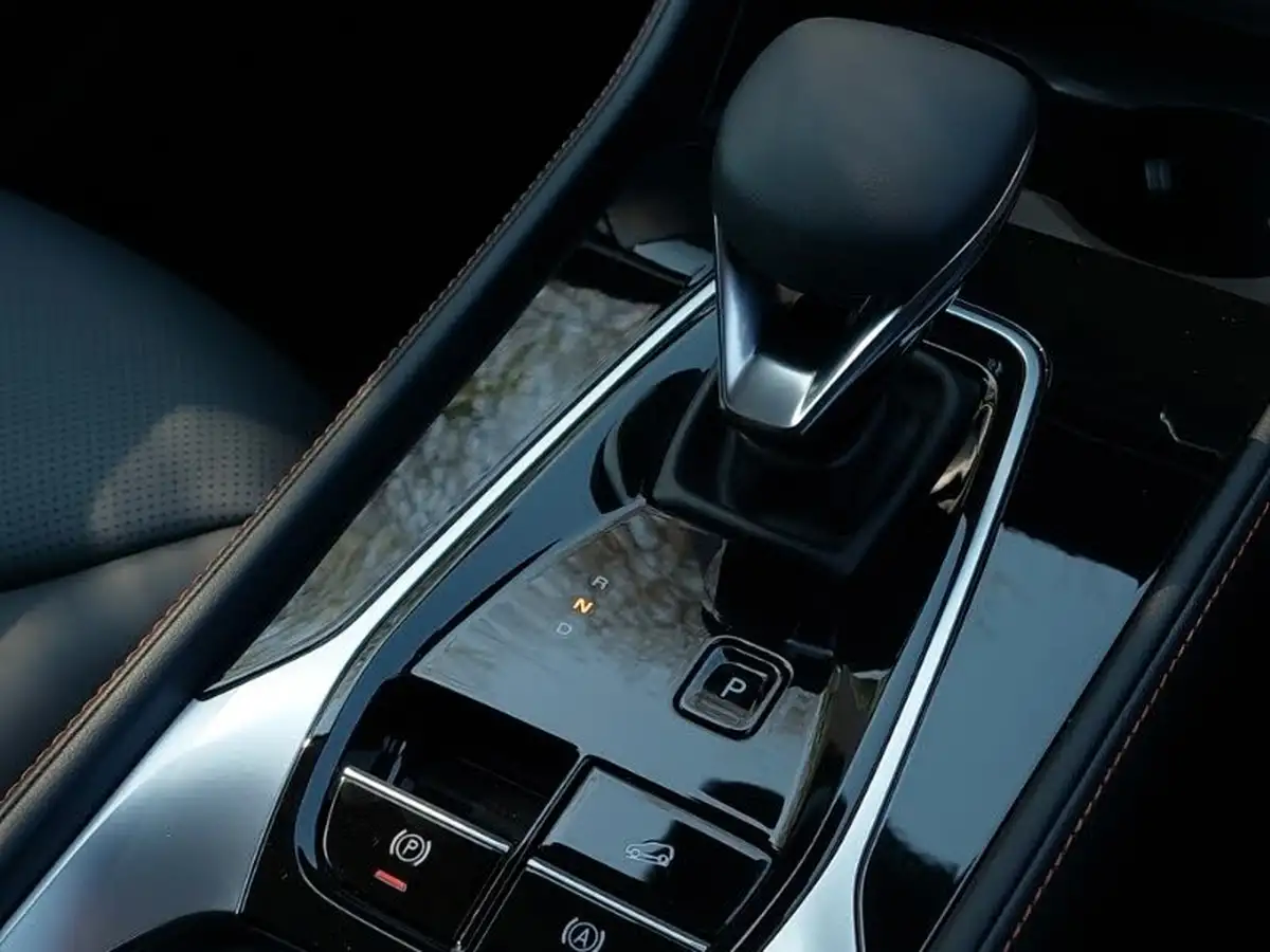 2024-mg-hs-15t-gdi-trophy-273ps-plug-in-hybrid-1496cc-auto-big-14