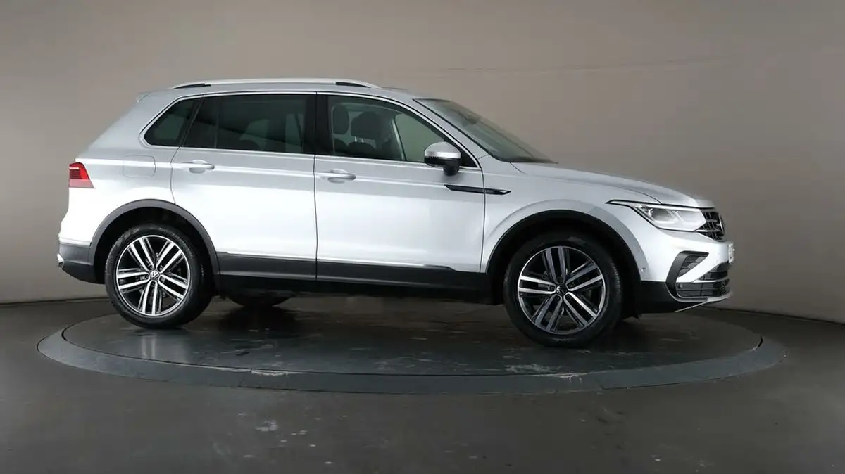 2020-volkswagen-tiguan-15-tsi-elegance-big-50