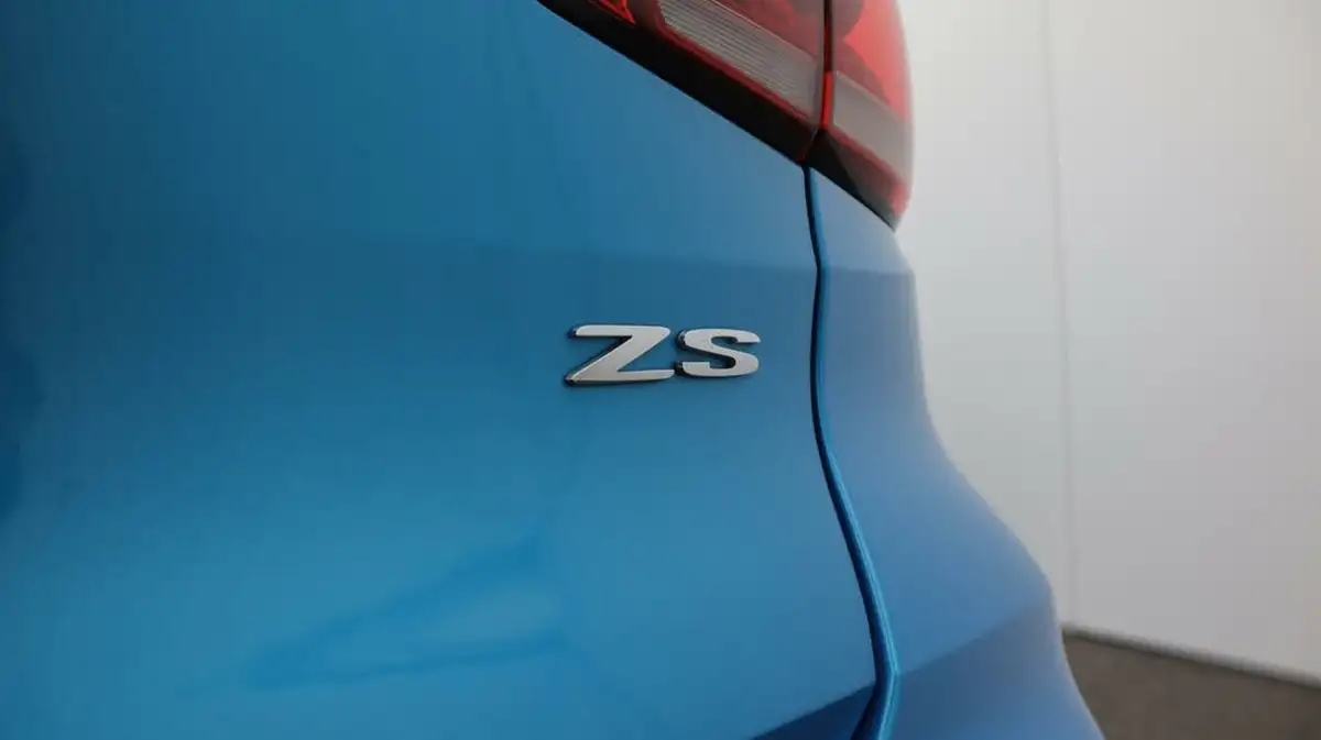 2022-mg-zs-suv-15-vti-tech-exclusive-big-21