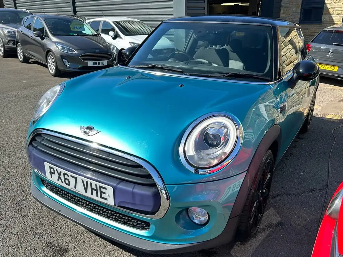 2017-mini-cooper-15-cooper-ss-hatchback-3d-big-2
