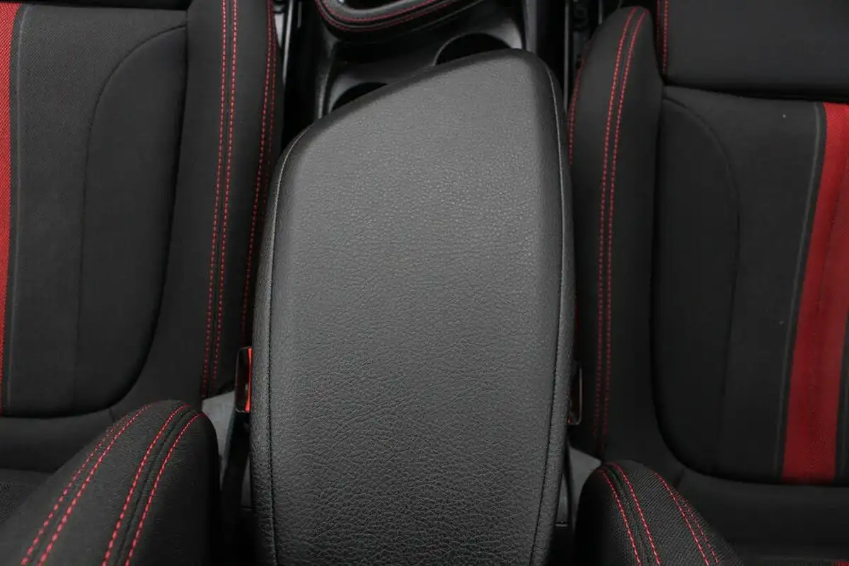2017-bmw-2-series-15-218i-sport-138bhp-active-tourer-5d-big-26