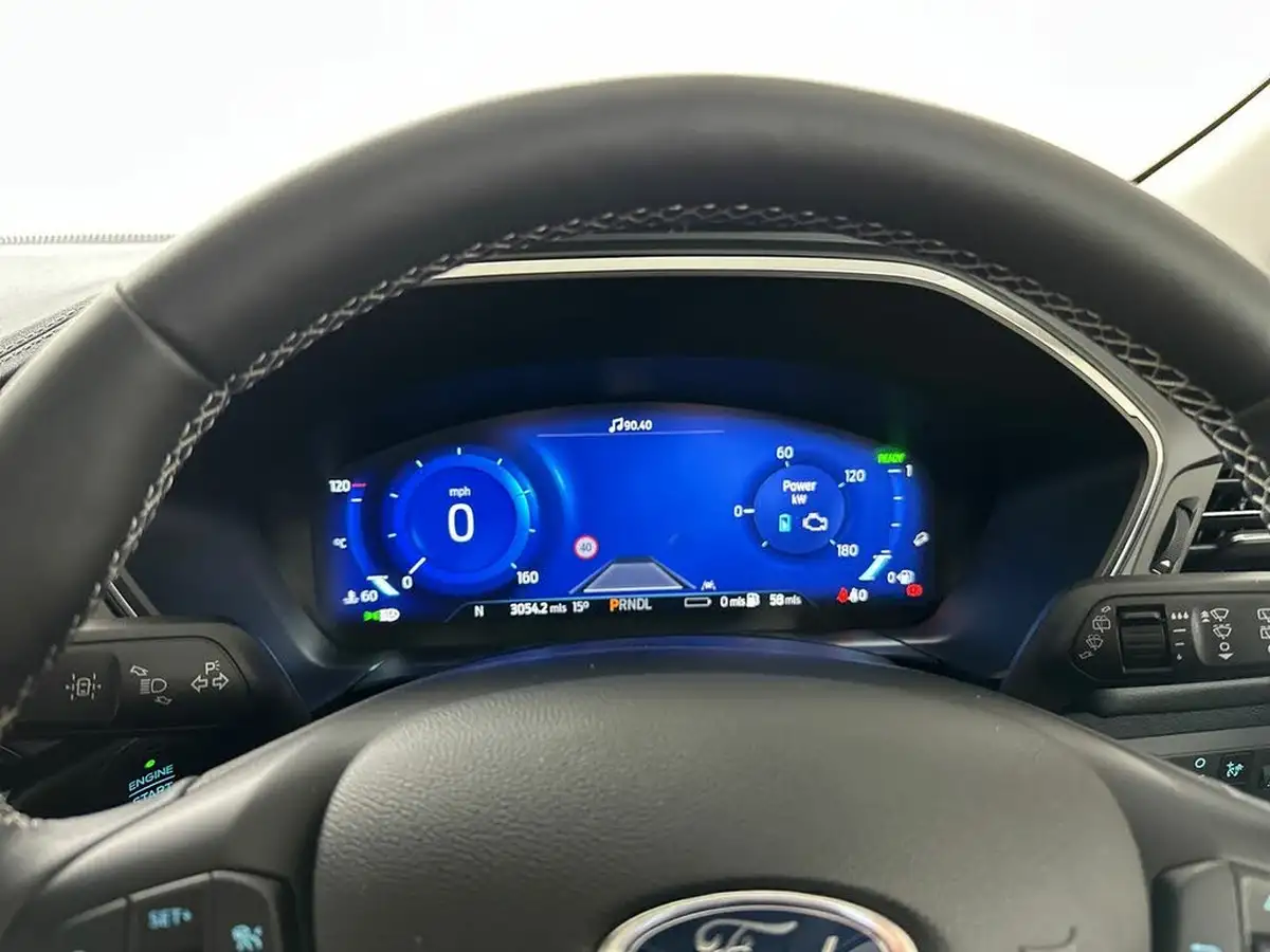 2024-ford-kuga-25t-vignale-225ps-phev-big-17