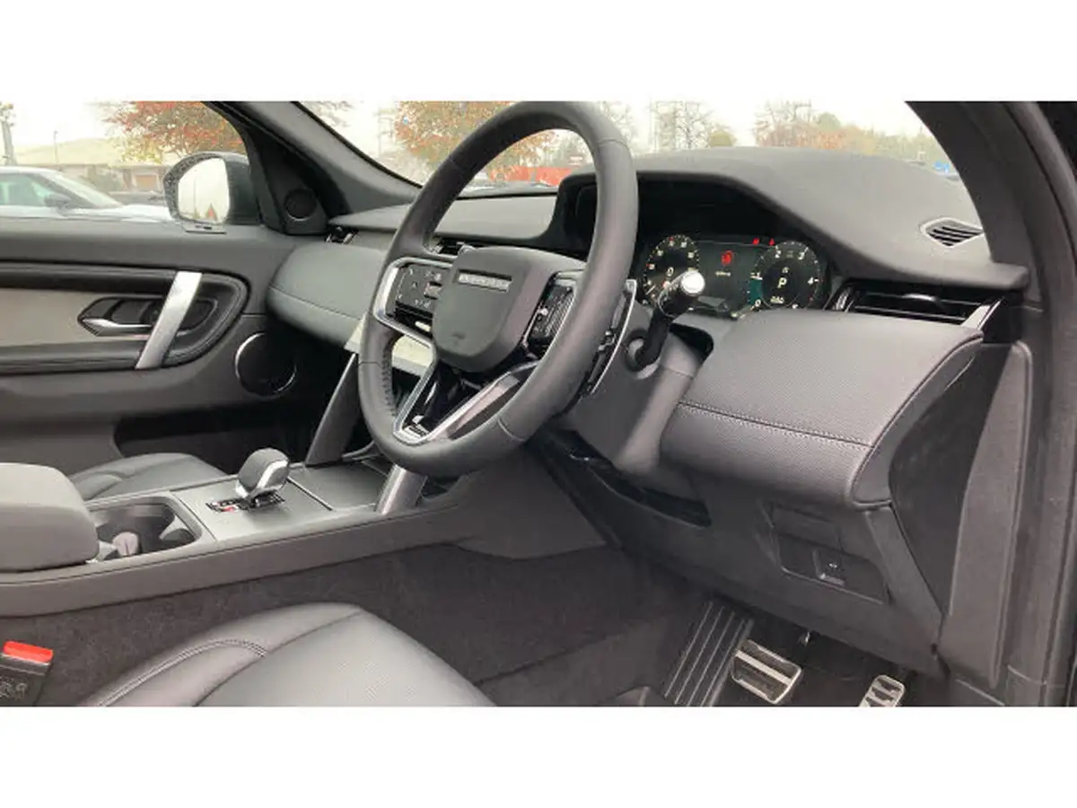 2024-land-rover-discovery-sport-20-d200-dynamic-se-big-32