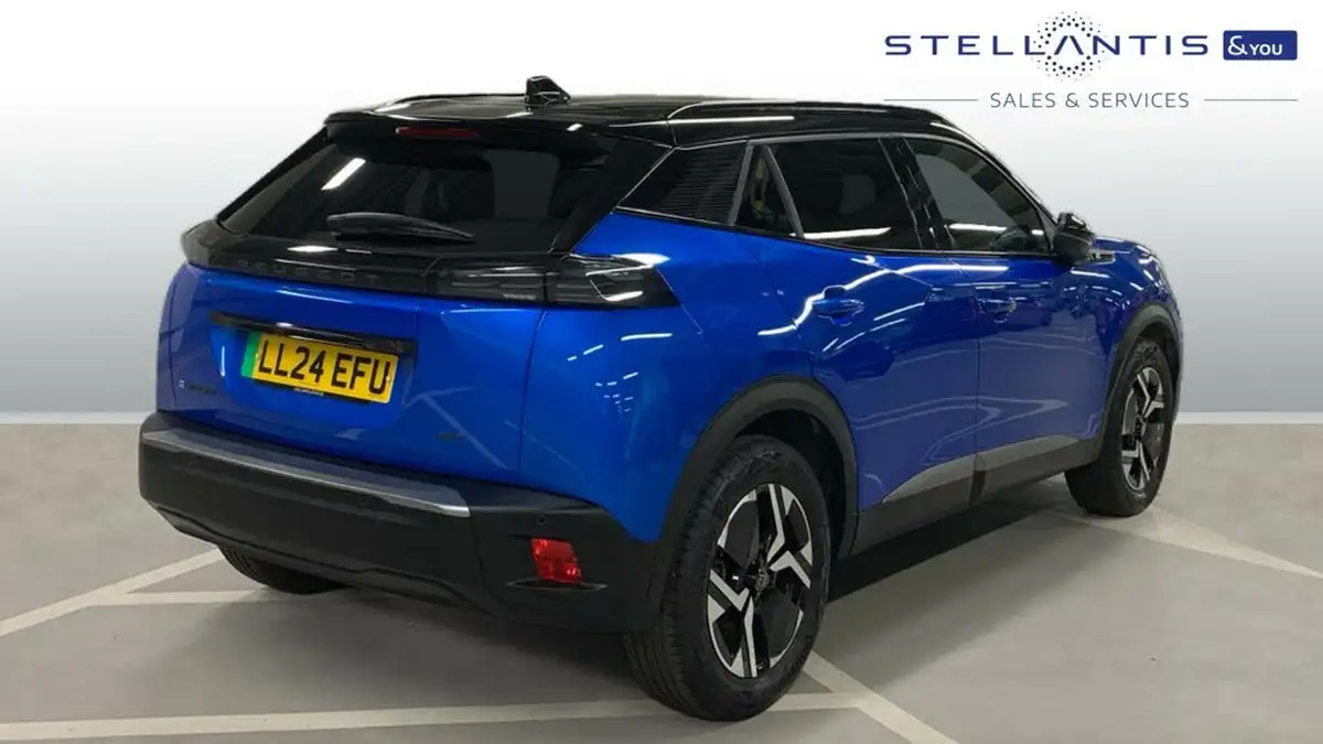 2024-peugeot-2008-suv-e-gt-136ps-50kwh-big-2