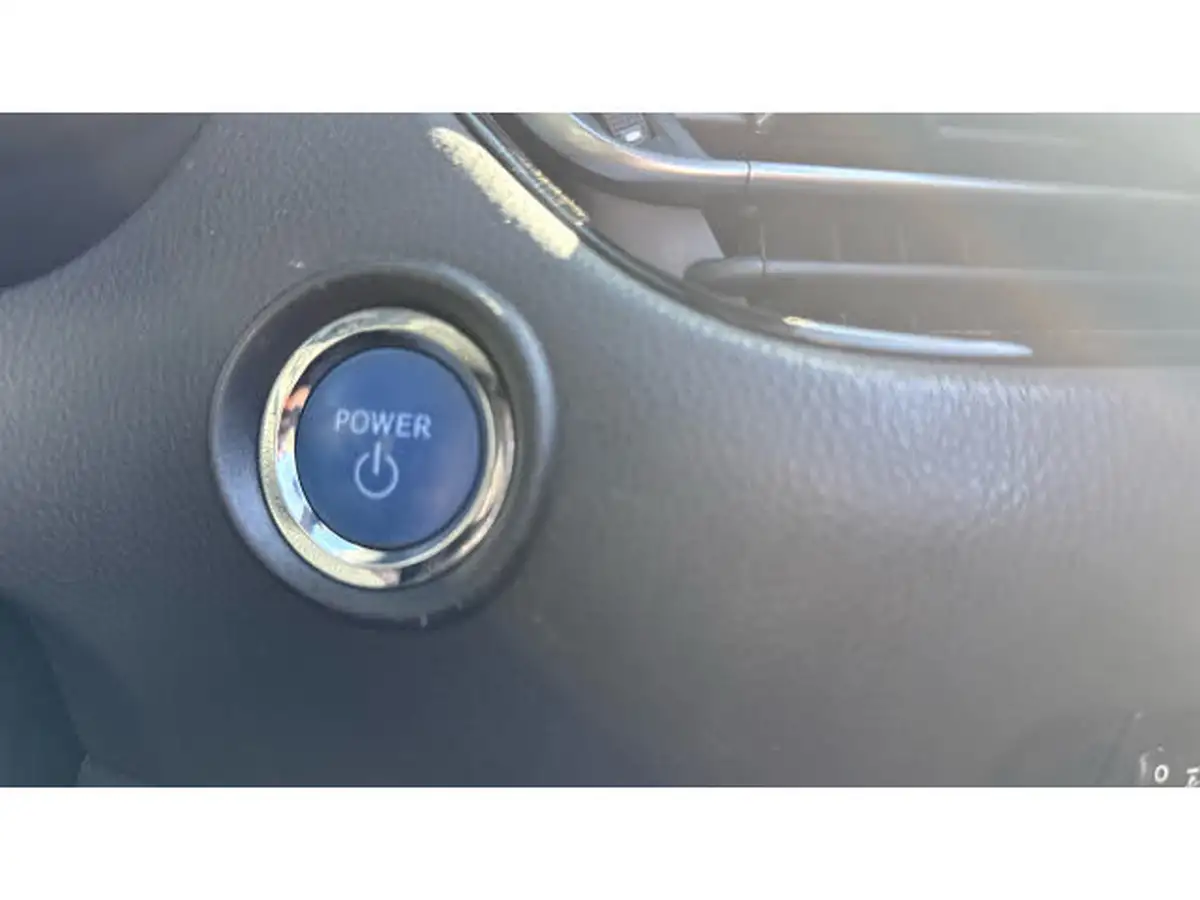 2022-toyota-c-hr-18-vvt-i-icon-big-24