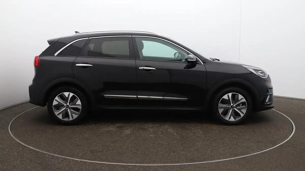 2021-kia-e-niro-ev-4-big-51