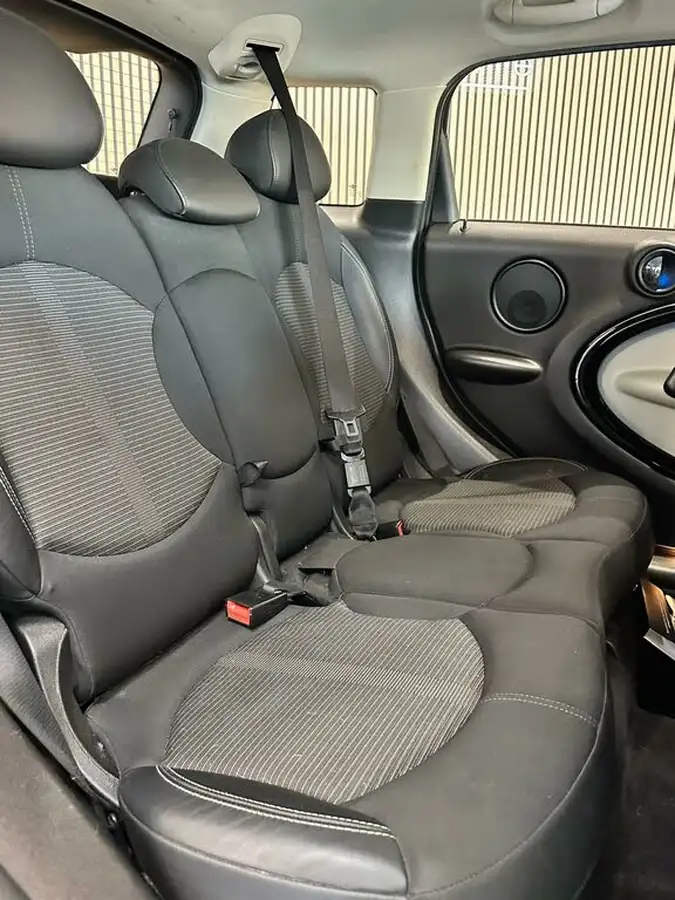 2012-mini-countryman-16-cooper-s-190bhp-all4-auto-big-27